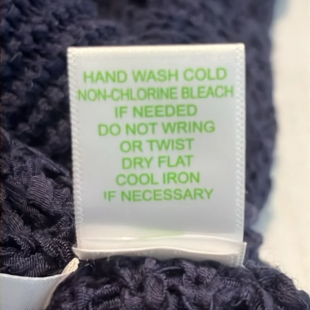 Lilly Pulitzer Navy Larissa Crochet Knit Sweater Size XS/S - Picture 12 of 12